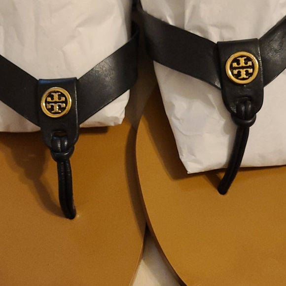 Sandals - Picture 6 of 6